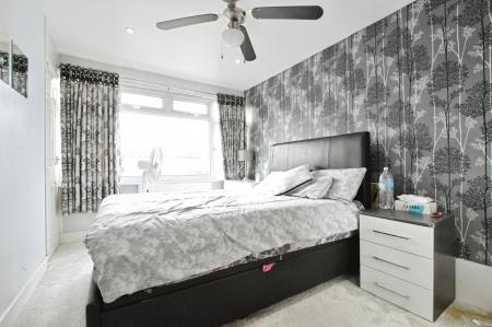 3 bedroom House to let in Cotlandswick, London Colney, AL2