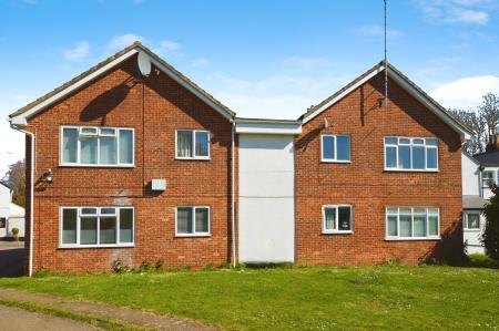 High Street, Colney Heath, AL4