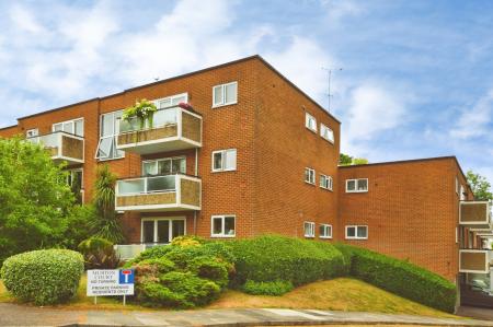 Murton Court, Hillside Road, St Albans, AL1