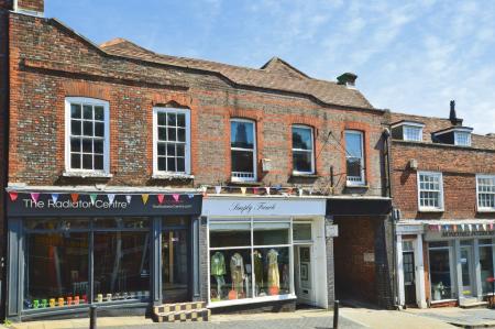 Holywell Hill, St Albans, AL1