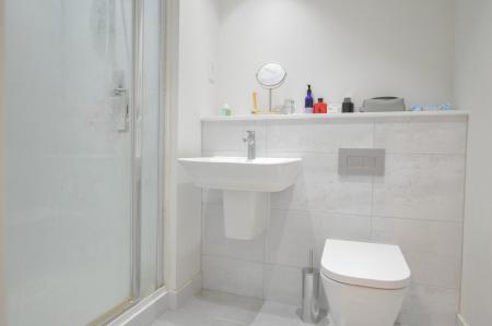 2 bedroom Flat to let in Verona Court, St Albans, AL1