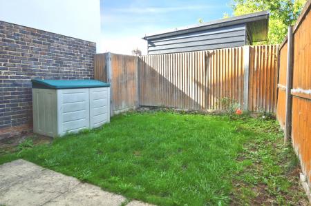 3 bedroom Town house to let in Cavendish Road, St Albans, AL1