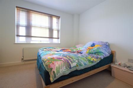 3 bedroom Town house to let in Cavendish Road, St Albans, AL1