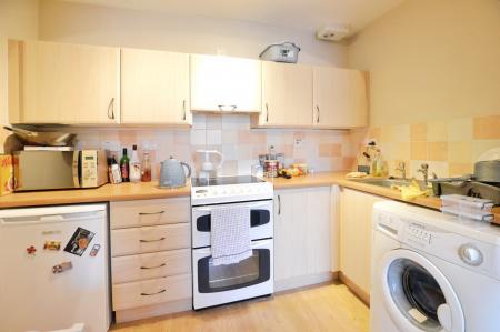 1 bedroom Flat to let in Stanhope Road, St Albans, AL1