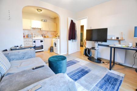 1 bedroom Flat to let in Stanhope Road, St Albans, AL1