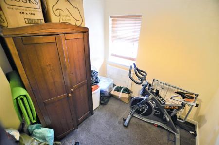 3 bedroom Terraced House to let in North Cottages, St Albans, AL2