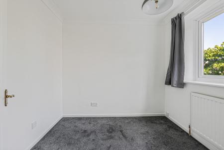 4 bedroom Detached house for sale in Grovelands, St Albans, AL2