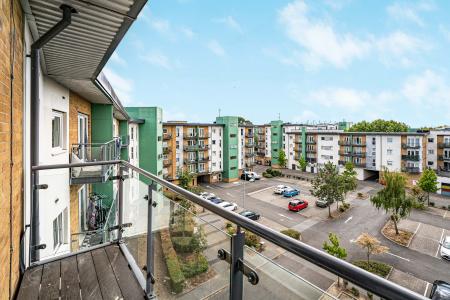 1 bedroom Flat for sale in Parkhouse Court, Hatfield, AL10