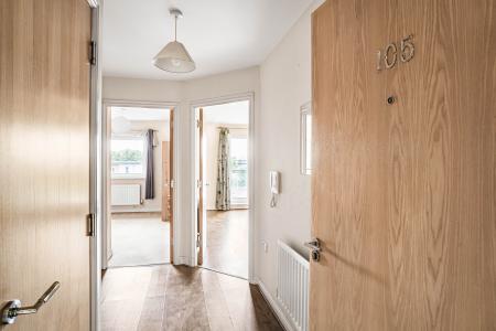 1 bedroom Flat for sale in Parkhouse Court, Hatfield, AL10