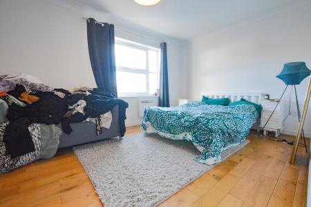 1 bedroom Maisonette to let in Cambridge Road, St Albans, AL1