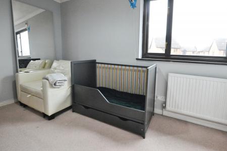2 bedroom Terraced House to let in Colney Heath Lane, St Albans, AL4