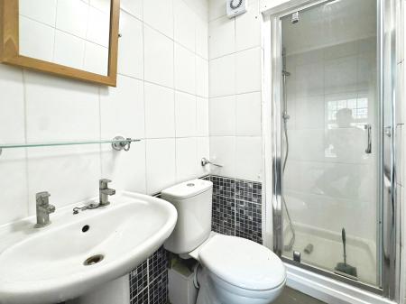 4 bedroom Terraced House to let in Batterdale, Hatfield, AL9