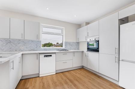 3 bedroom Semi-detached house for sale in Old London Road, St Albans, AL1