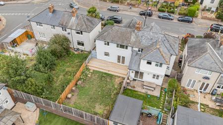 3 bedroom Semi-detached house for sale in Old London Road, St Albans, AL1