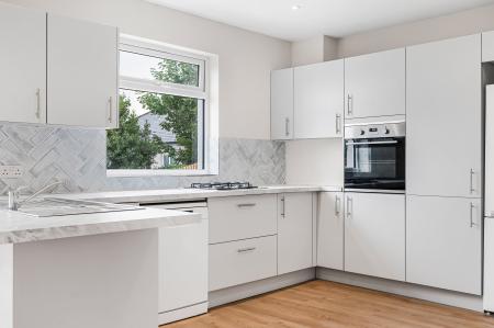 3 bedroom Semi-detached house for sale in Old London Road, St Albans, AL1