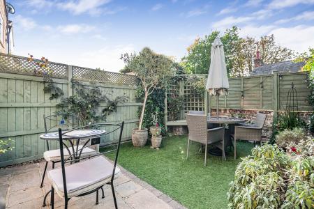 2 bedroom Flat for sale in Temperance Street, St Albans, AL3