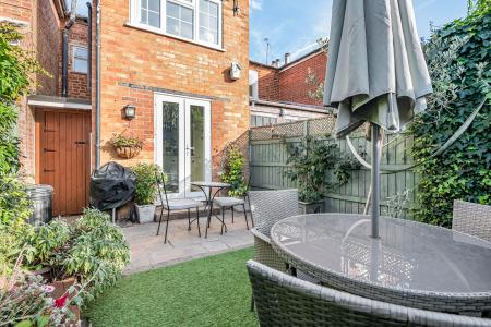 2 bedroom Flat for sale in Temperance Street, St Albans, AL3