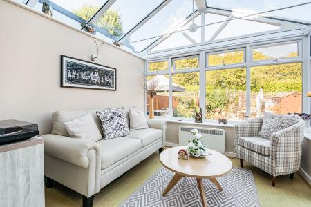 3 bedroom Terraced House for sale in Coombes Road, London Colney, AL2