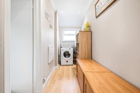 3 bedroom Terraced House for sale in Coombes Road, London Colney, AL2