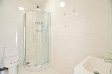 1 bedroom Flat to let in 23 Granville Road, St Albans, AL1