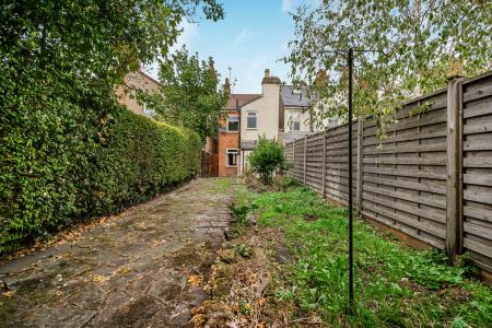 2 bedroom Detached house for sale in Culver Road, St Albans, AL1
