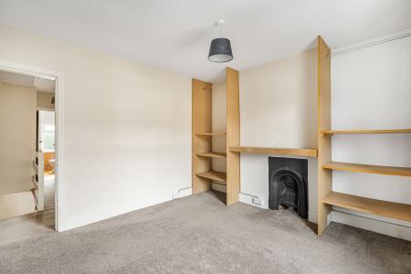 2 bedroom Detached house for sale in Culver Road, St Albans, AL1