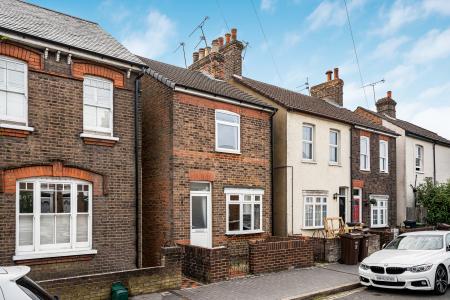 2 bedroom Detached house for sale in Culver Road, St Albans, AL1