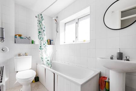1 bedroom Terraced House for sale in Tilsworth Walk, St Albans, AL4