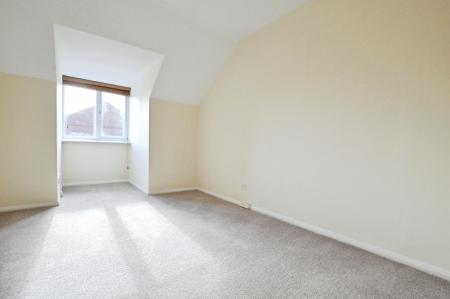 2 bedroom Duplex to let in Granville Road, St Albans, AL1