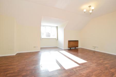 2 bedroom Duplex to let in Granville Road, St Albans, AL1