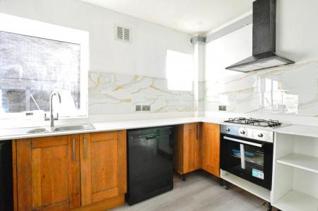 3 bedroom Detached house to let in Wellington Road, St Albans, AL1