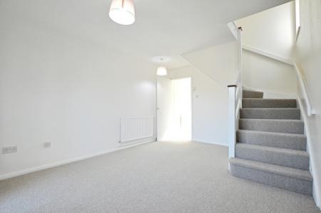 1 bedroom Semi-detached house for sale in Wilstone Drive, Jersey Farm, St Albans, AL4