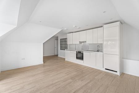 2 bedroom Flat for sale in Verona Court Roland Street, St Albans, AL1