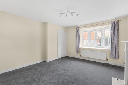 3 bedroom Terraced House to let in Lavender Close, Hatfield, AL10