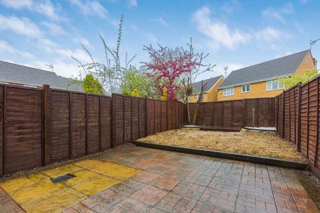 3 bedroom Terraced House to let in Lavender Close, Hatfield, AL10