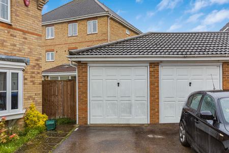 3 bedroom Terraced House to let in Lavender Close, Hatfield, AL10
