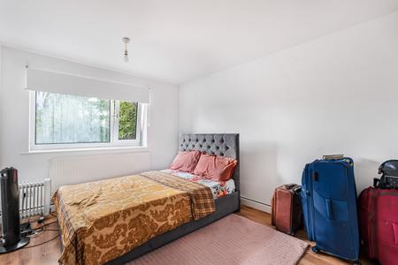 2 bedroom Flat for sale in Belmont Court Belmont Hill, St Albans, AL1