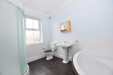 2 bedroom Terraced House for sale in Ashfields New Road, Newcastle-under-Lyme, ST5