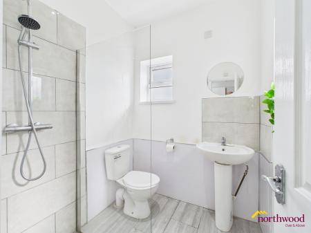 3 bedroom Semi-detached house for sale in Birch Street, Northwood, Stoke-on-Trent, ST1