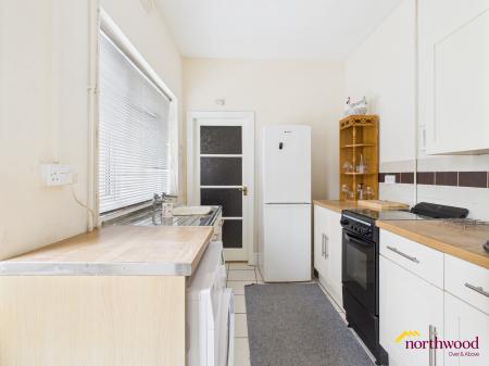 2 bedroom Terraced House for sale in Coronation Road, Newcastle-under-Lyme, ST5