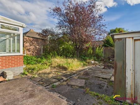 2 bedroom Bungalow for sale in Coyney Grove, Weston Coyney, ST3