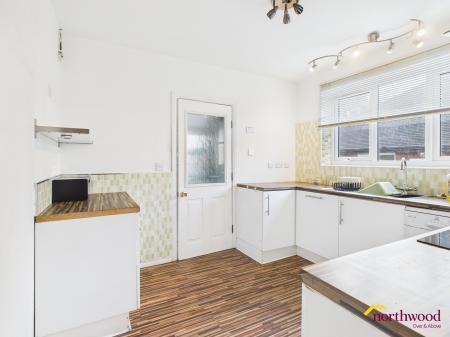 2 bedroom Bungalow for sale in Coyney Grove, Weston Coyney, ST3