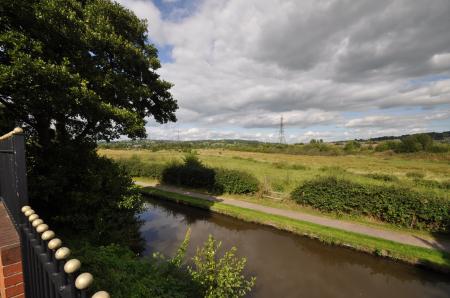 1 bedroom Flat for sale in Emerald Way, Baddeley Green, Stoke-on-Trent, ST6