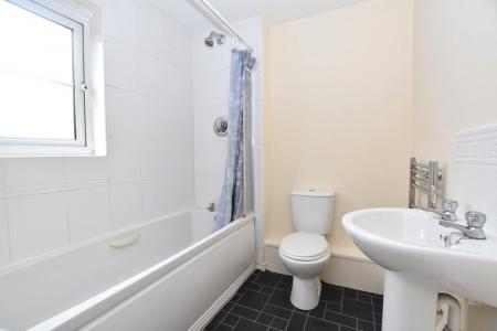 1 bedroom Flat for sale in Emerald Way, Baddeley Green, Stoke-on-Trent, ST6