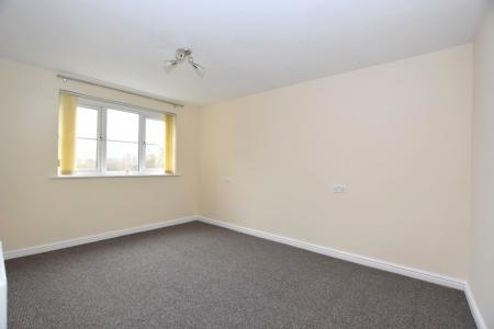 1 bedroom Flat for sale in Emerald Way, Baddeley Green, Stoke-on-Trent, ST6