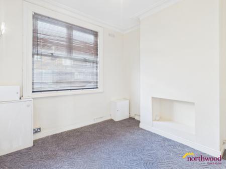 3 bedroom Terraced House for sale in Frank Street, Penkhull, Penkhull, ST4