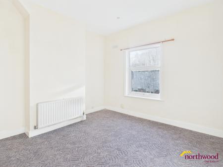 3 bedroom Terraced House for sale in Frank Street, Penkhull, Penkhull, ST4