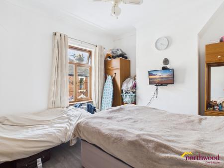 2 bedroom Terraced House for sale in Jervis Street, Hanley, ST1