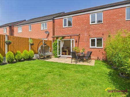 3 bedroom Semi-detached house for sale in Philip Clarke Drive, Basford Newcastle under Lyme, ST4