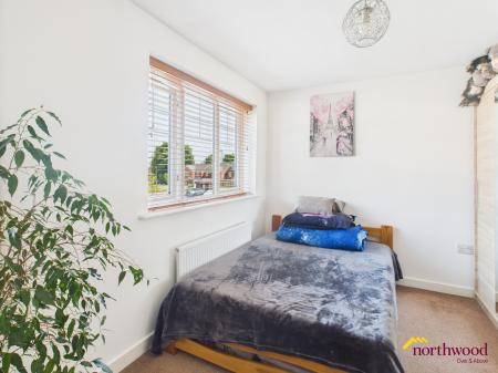 3 bedroom Semi-detached house for sale in Philip Clarke Drive, Basford Newcastle under Lyme, ST4